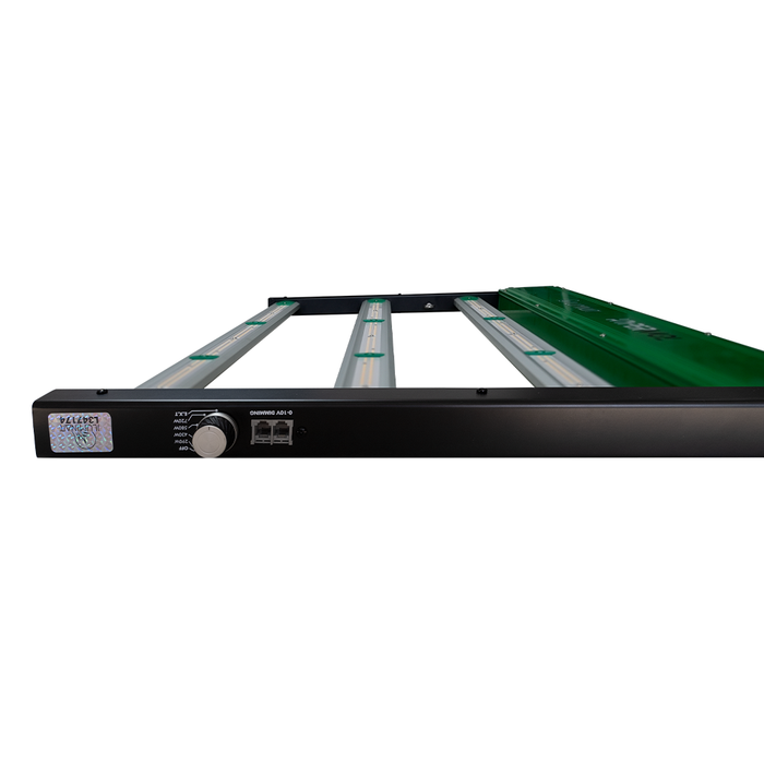 Iluminar HYPERMOL™ 720W LED Grow Light